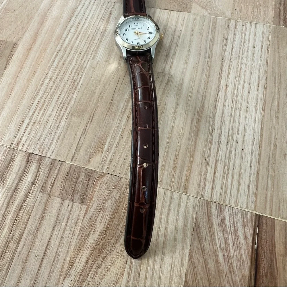 Watch-it ladies two tone brown strap dress watch NEW BATTERY